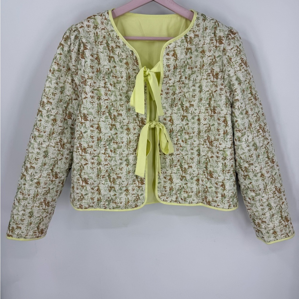 Yousify Womens Cropped Puffer ribbon tie closure Jacket green Floral L